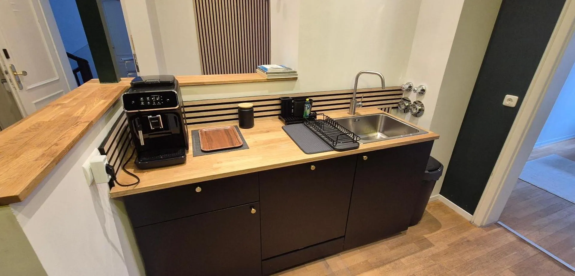 Munich Large Apartment 110 Qm In Very Cetral Location 1 To 12 Guests