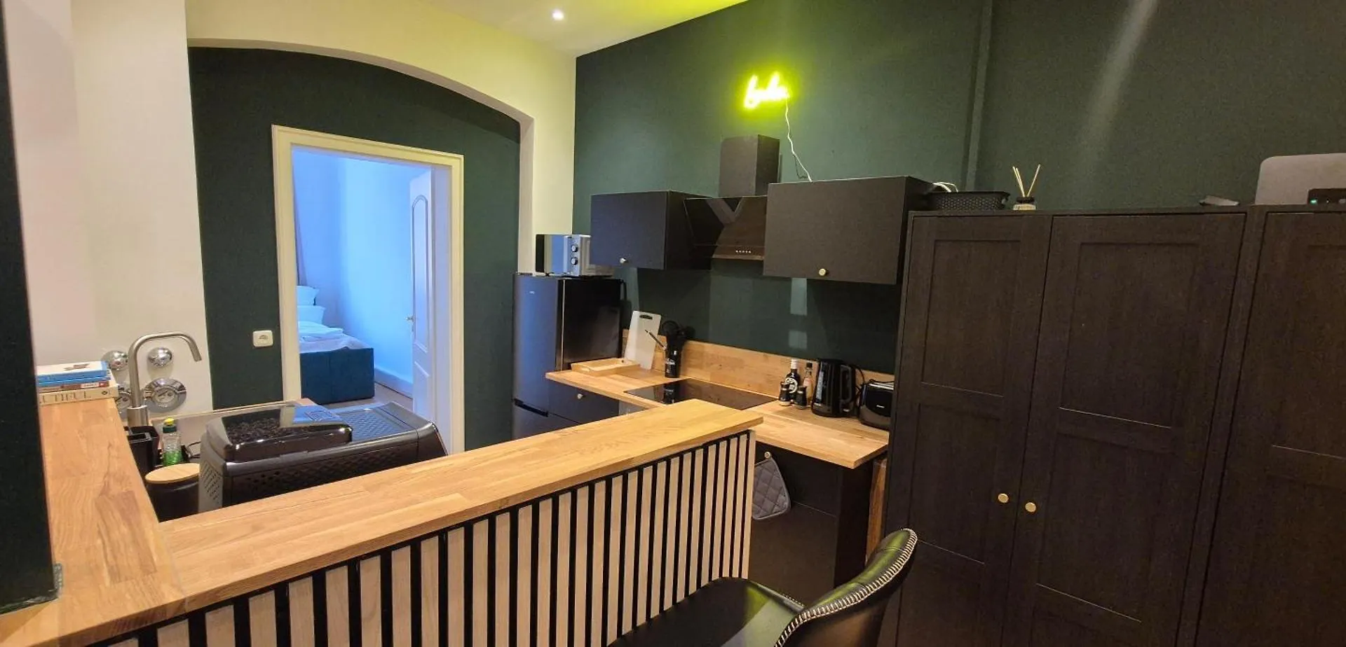 Munich Large Apartment 110 Qm In Very Cetral Location 1 To 12 Guests